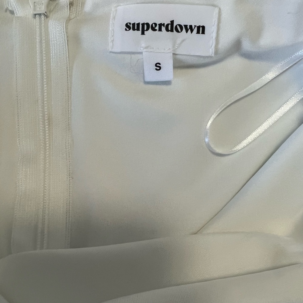Superdown Ruched Tube Top Size Small - Picture 4 of 5